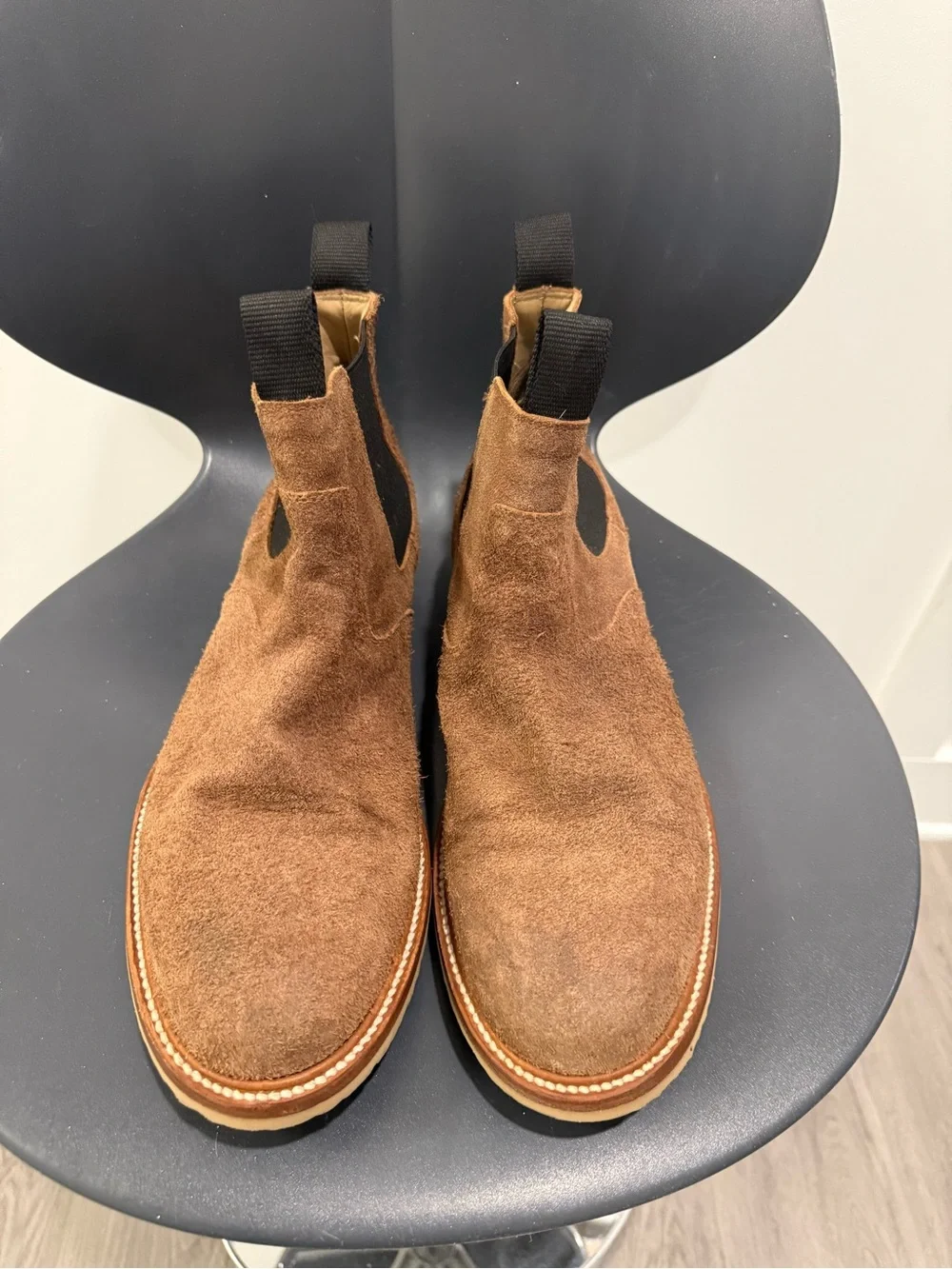Men's Suede Chukka Boots in Brown with Elastic Gussets by Rhodes
